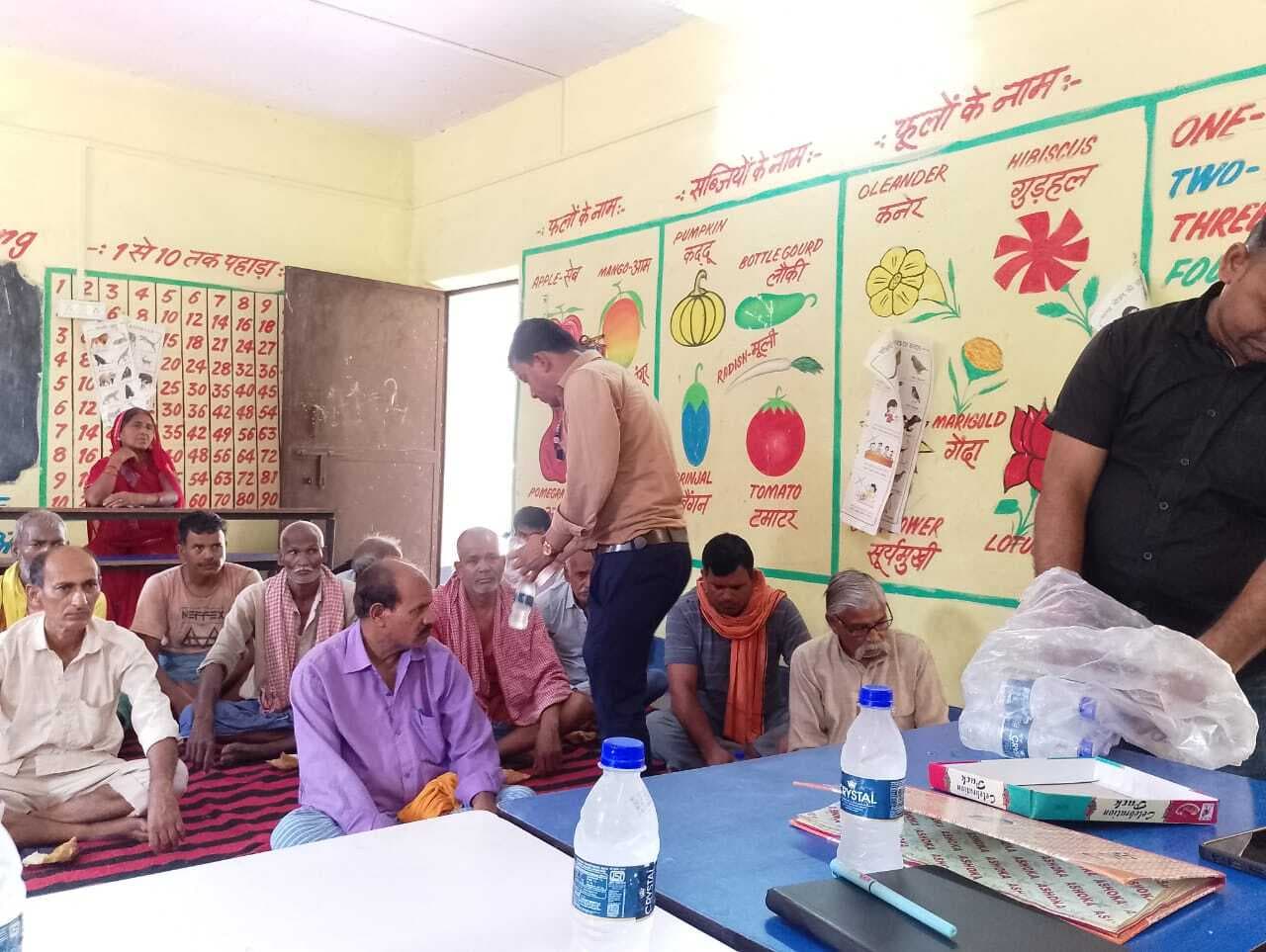 आपका शहर आपकी बात में पानी की किल्लत सहित कई समस्याओं को उठाया