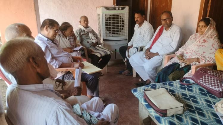 भाकपा अंचल परिषद कार्यकर्ताओं की हुई बैठक