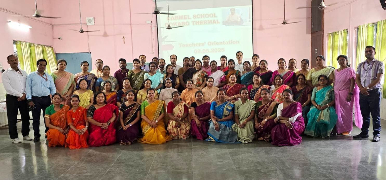 Bokaro News : कार्मेल स्कूल शिक्षकों के लिए ओरिएंटेशन कार्यक्रम