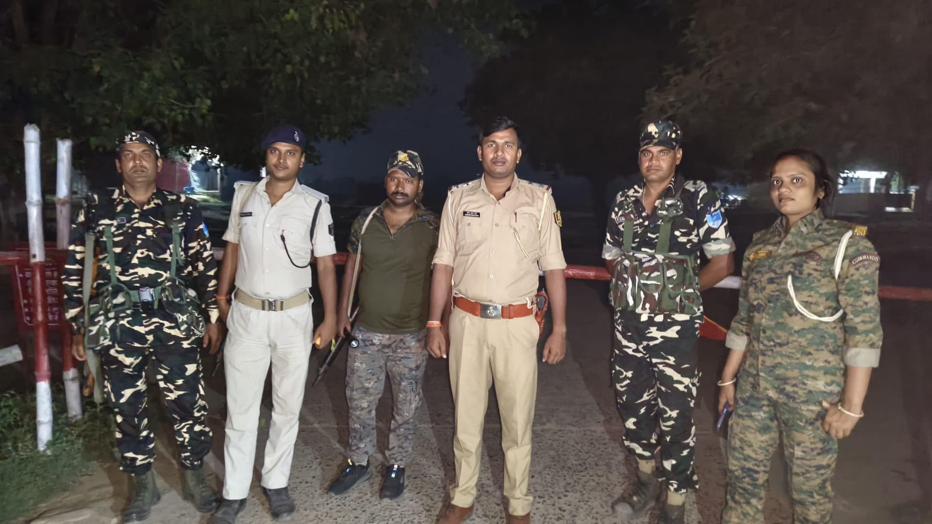 Madhubani News : अलर्ट मोड में है एसएसबी जवान व पुलिस