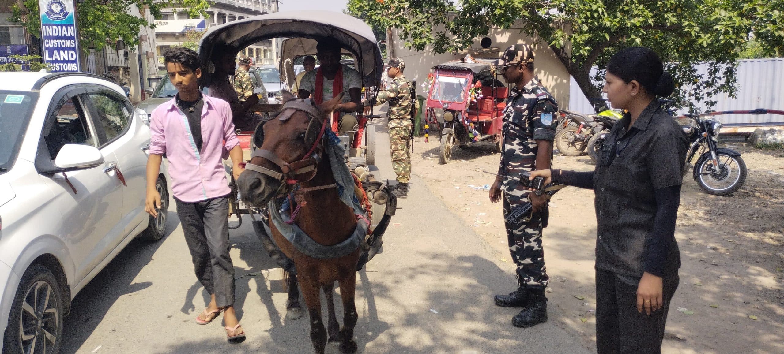 Motihari:बॉर्डर पर पहरेदारी सख्त, हर एक मूवमेंट पर रखी जा रही नजर