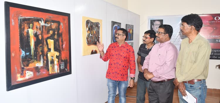 Bokaro News : बोकारो संगीत कला अकादमी में दो दिवसीय एकल चित्र प्रदर्शनी शुरू