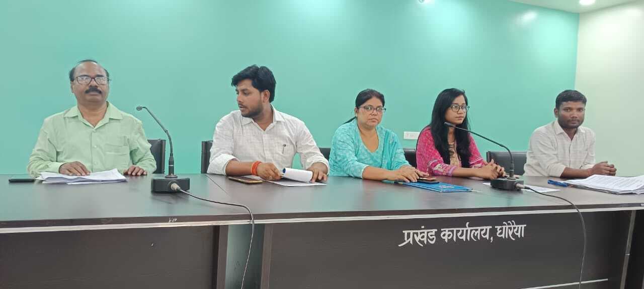 प्रखंड के सभी बीएलओ को दिया गया एक दिवसीय प्रशिक्षण