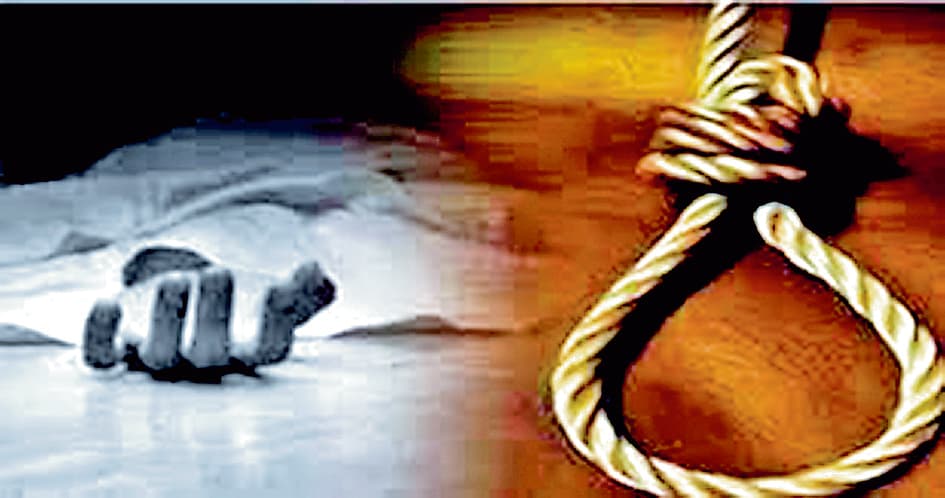 जंगल में पेड़ से लटकी मिली वधू तीन ससुराली ले जाये गये थाने