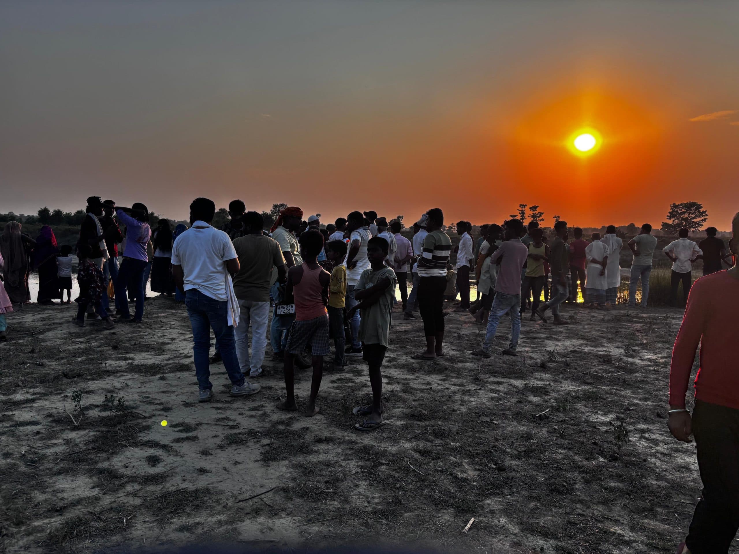 Motihari: नदी में तीन बच्चे डूबे,एक का शव बरामद