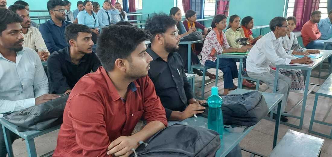 Bokaro News : कैंपस प्लेसमेंट ड्राइव में 14 विद्यार्थियों का चयन