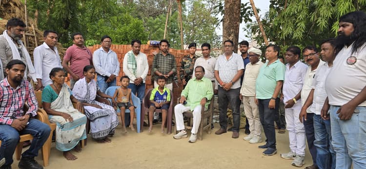 East Singhbhum News : हेमंत सरकार ने सड़क का टेंडर निकाला, केंद्र ने रोका : रामदास