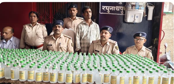 Motihari: कार सहित भारी मात्रा में नेपाली शराब बरामद, तस्कर गिरफ्तार