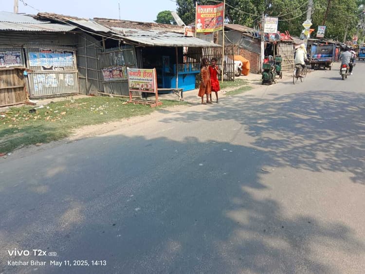 तेज धूप व गर्मी से आम जनजीवन अस्त-व्यस्त