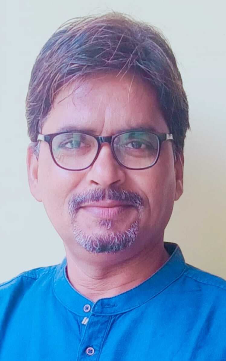 कला शिक्षक करेंगे देशहित में वेतन का अंशदान