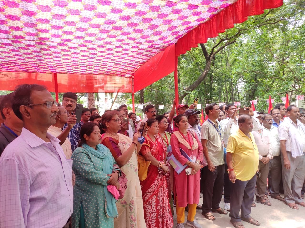 Dhanbad News: डीवीसी श्रमिक यूनियन का 13वां केंद्रीय सम्मेलन शुरू