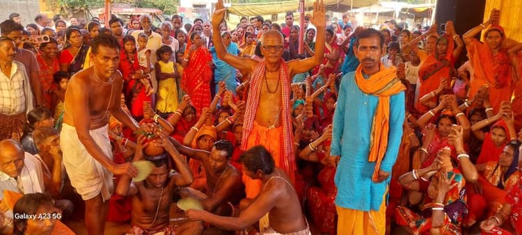 मंझलाडीह व जलांई गांव में भगवान धर्मराज की हुई पूजा