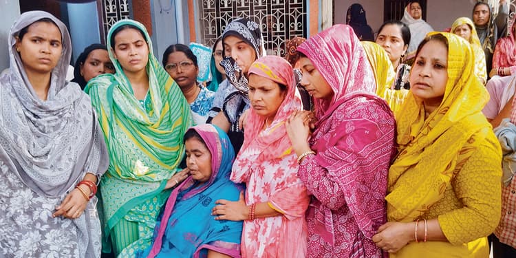 Saran News : पिता की शहादत पर गर्व, पाक को मिले मुंहतोड़ जवाब