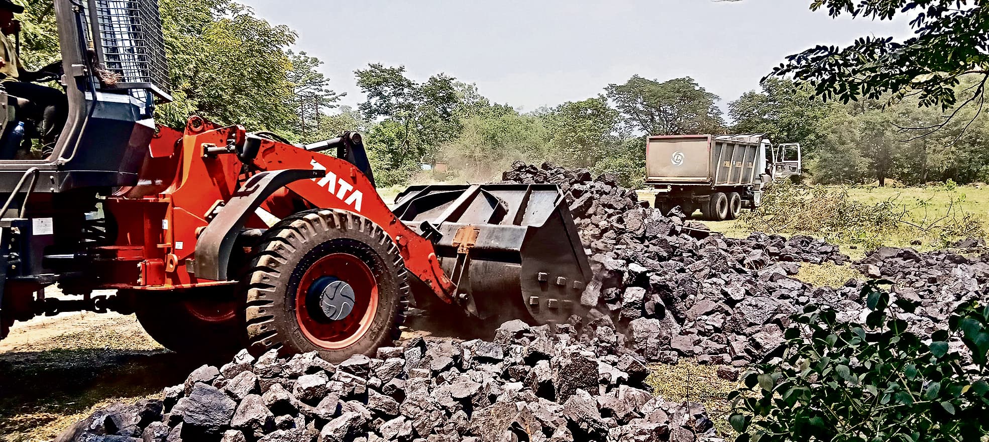 Bokaro News : जारंगडीह से 5.5 लाख रुपये का अवैध कोयला जब्त