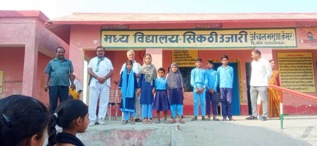 छात्रों के स्वास्थ्य के प्रति किया जागरूक