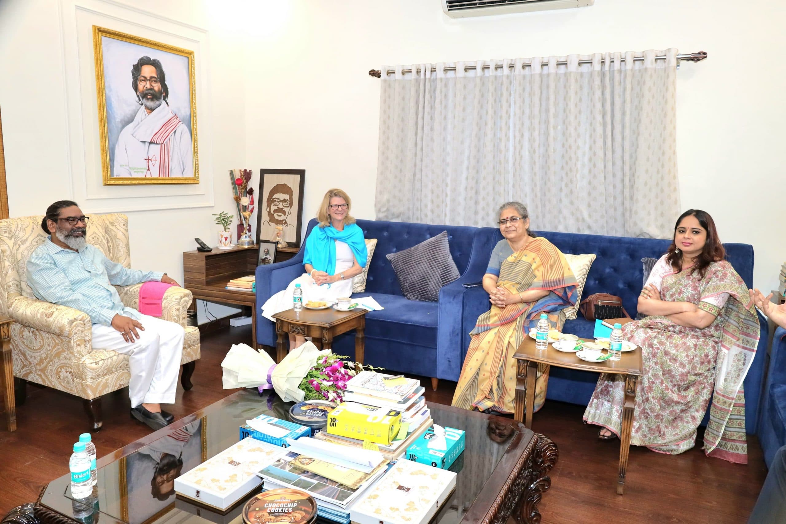 Ranchi News : बच्चों के समग्र विकास के लिए सरकार प्रतिबद्ध : हेमंत