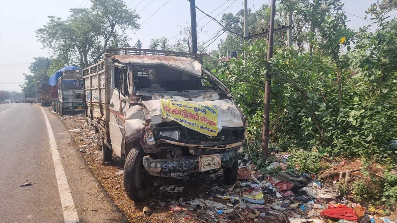 Giridih News :डुमरी व खोरीमहुआ में दुर्घटना में पांच की मौत, एक घायल