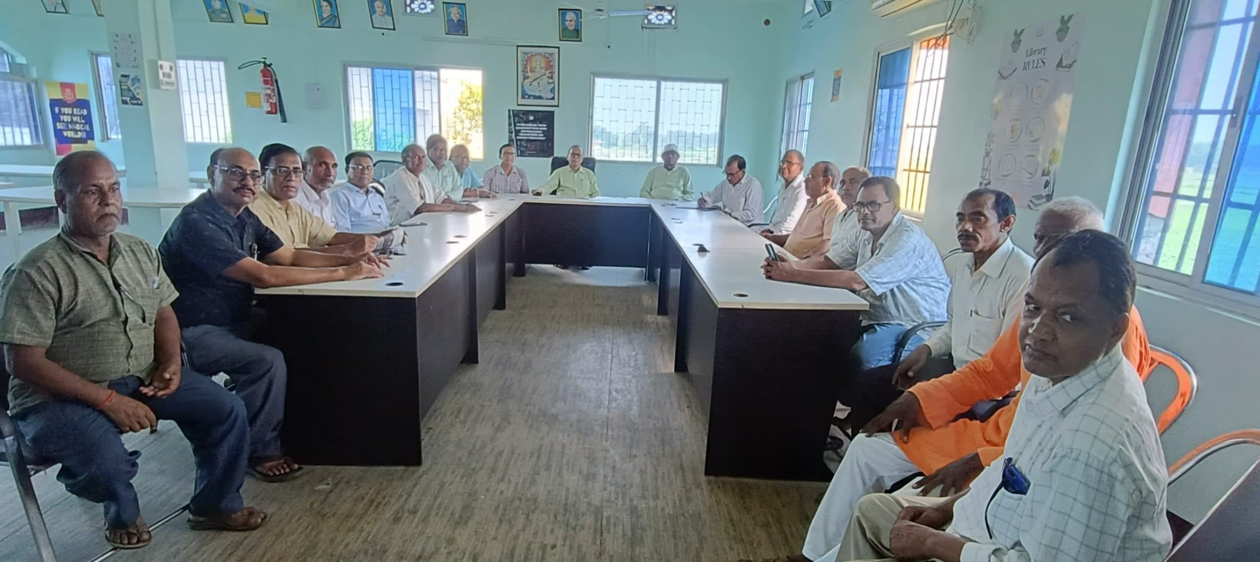 राष्ट्रीय सेमिनार की तैयारी व सफलता को लेकर हुई बैठक