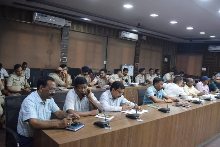 जेल मैनुअल के अनुसार कैदियों को मिले सभी मूलभूत सुविधाएं: उपायुक्त