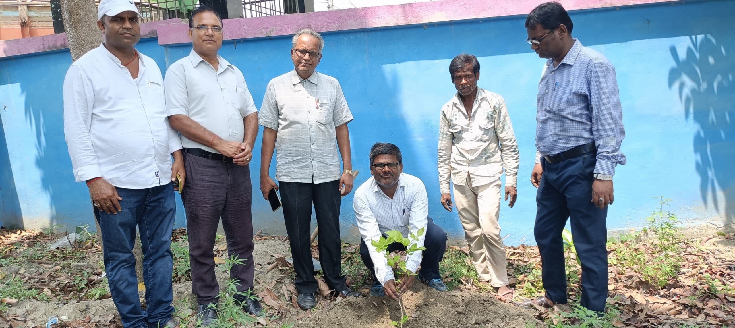 स्कूली बच्चों को आपदा से बचने की दी जानकारी