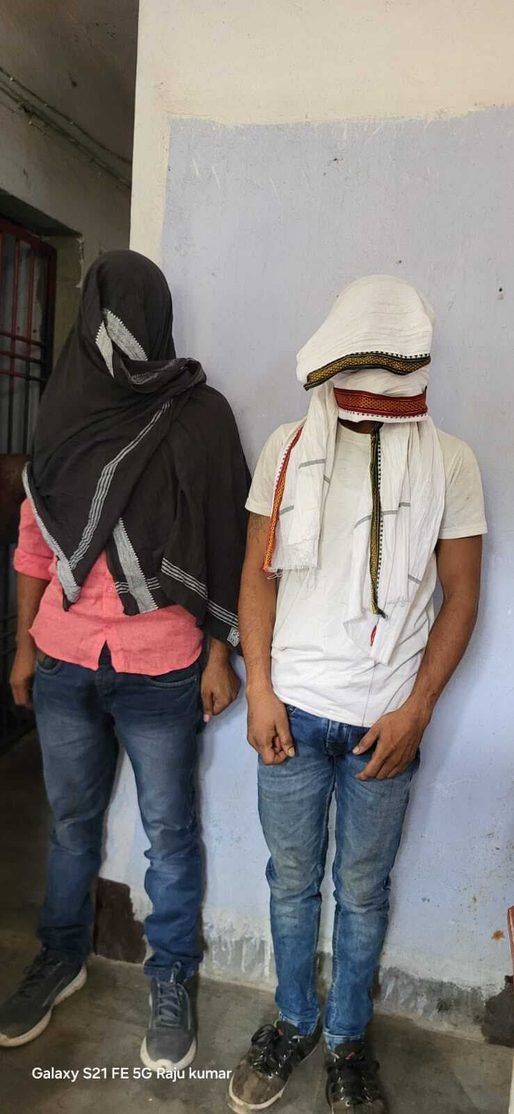 छिनतई की योजना बना रहे दो युवकों को पुलिस ने दबोचा