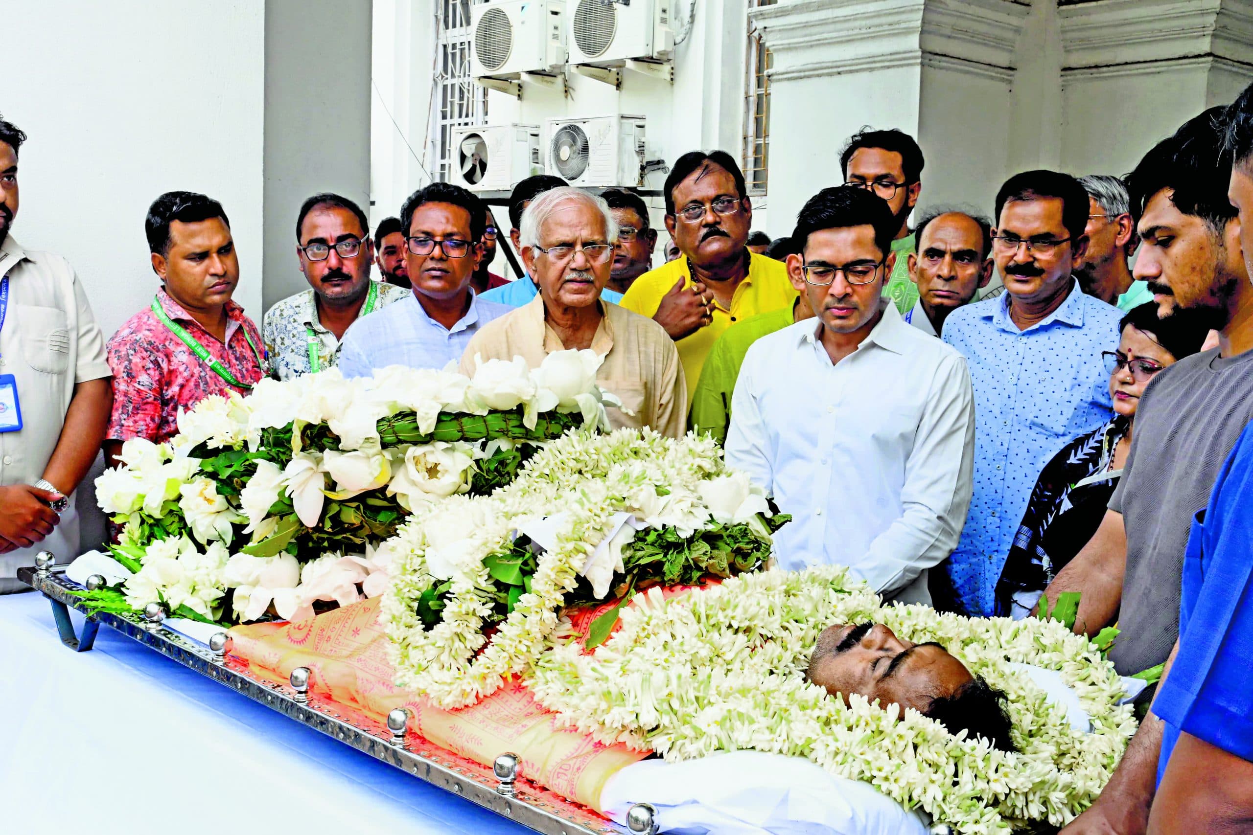 तेहट्ट के तृणमूल विधायक तापस साहा का निधन