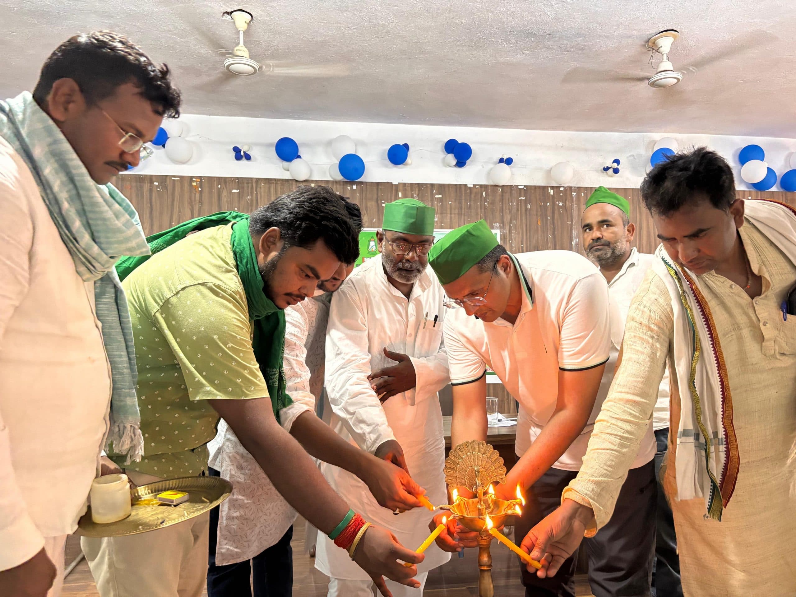 दुर्गावती में युवा राजद कार्यकर्ता सम्मेलन का आयोजन