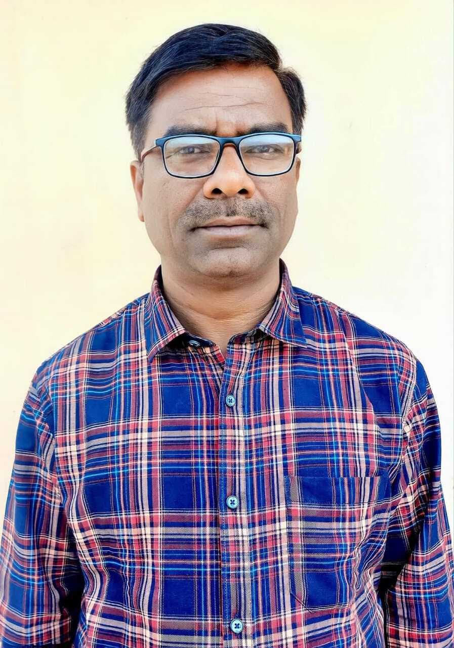 चंद्रशेखर साहू की पुस्तक ''कच्चा आम पक्का आम'' बीइपीसी व आइपीएल से प्रकाशित