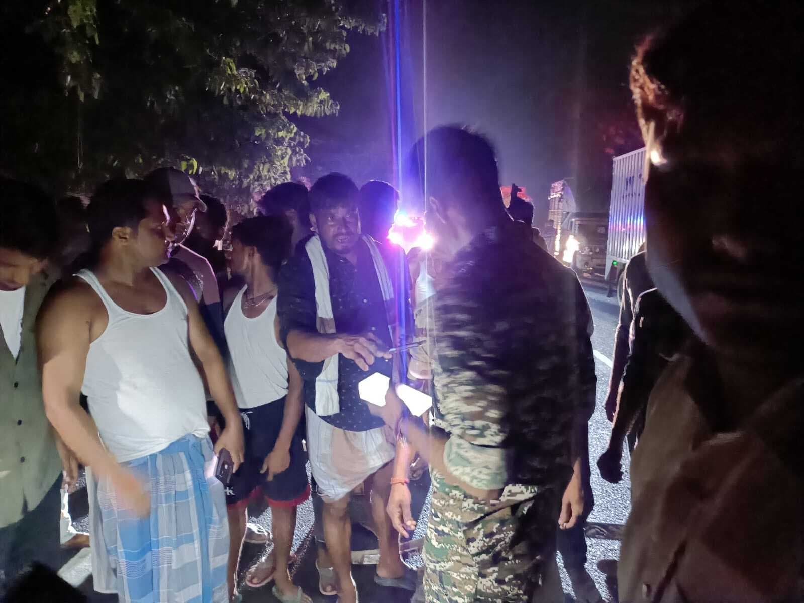 तेज रफ्तार पिकअप ने बाइक सवार को मारी टक्कर, मौके पर हो गई मौत