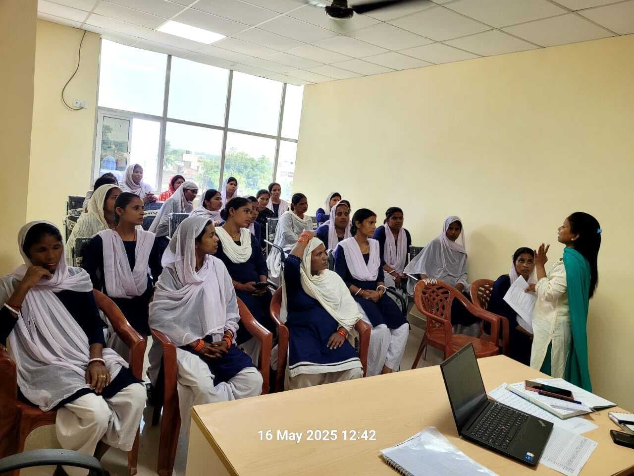 Madhubani News : एनक्यूएएस प्रमाणीकरण के लिए कार्यशाला का हुआ आयोजन