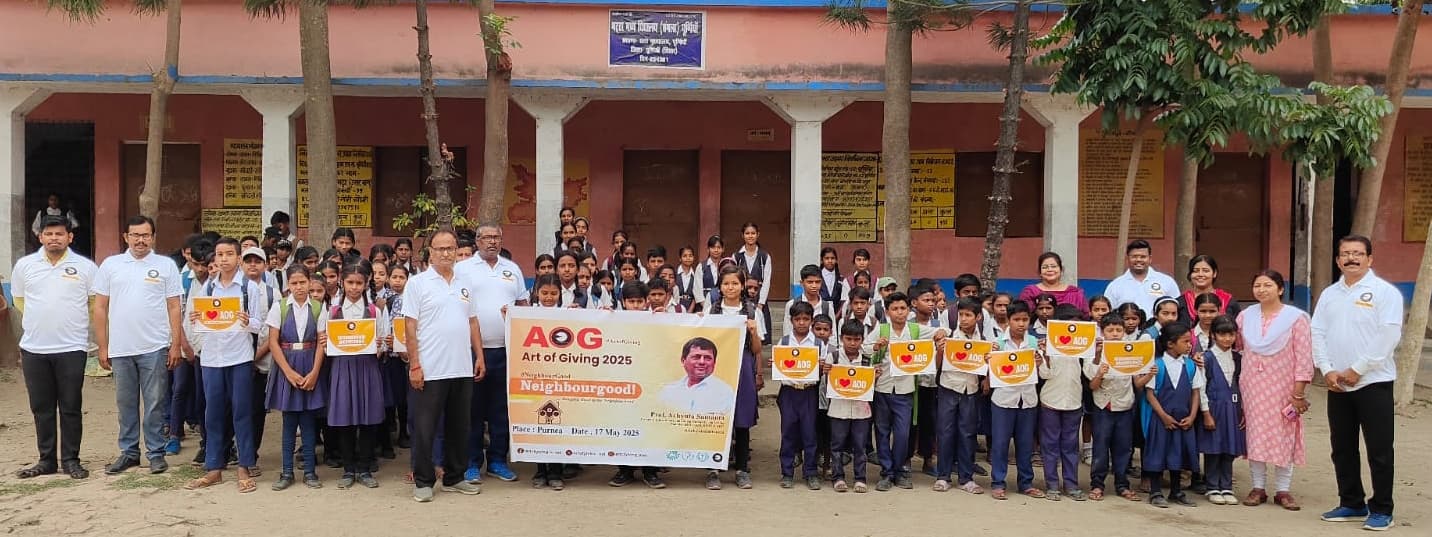 दुनिया में खुशी व शांति को बढ़ावा देना आर्ट ऑफ गिविंग का उद्देश्य