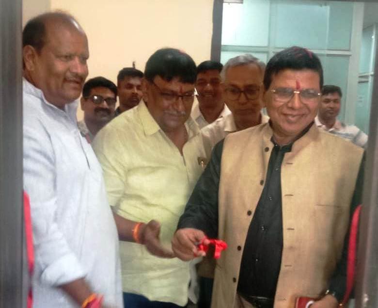 विश्वविद्यालय में डीएसडब्ल्यू के नए कक्ष का कुलपति ने किया उद्घाटन