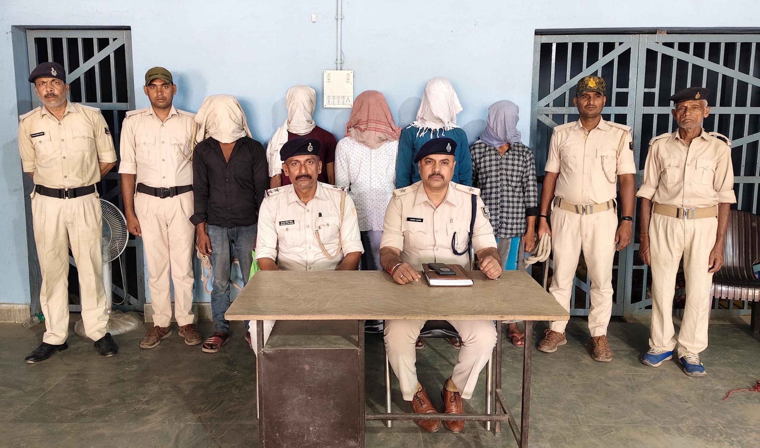 नाबालिग से सामुहिक दुष्कर्म मामले में चारों आरोपित गिरफ्तार, भेजा जेल