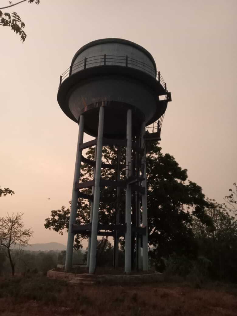 West Singhbhum News : दोदारी जलापूर्ति योजना एक सप्ताह से ठप, ग्रामीणों में रोष