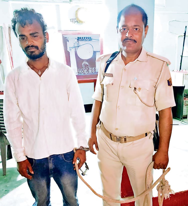 Begusarai News : नशाखुरानी गिरोह का फरार सदस्य भागलपुर से गिरफ्तार