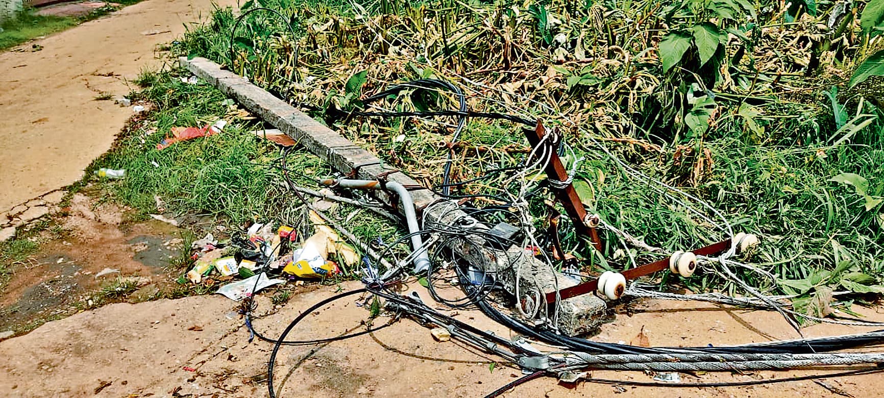 Ranchi News : आंधी-पानी से बिजली आपूर्ति चरमरायी