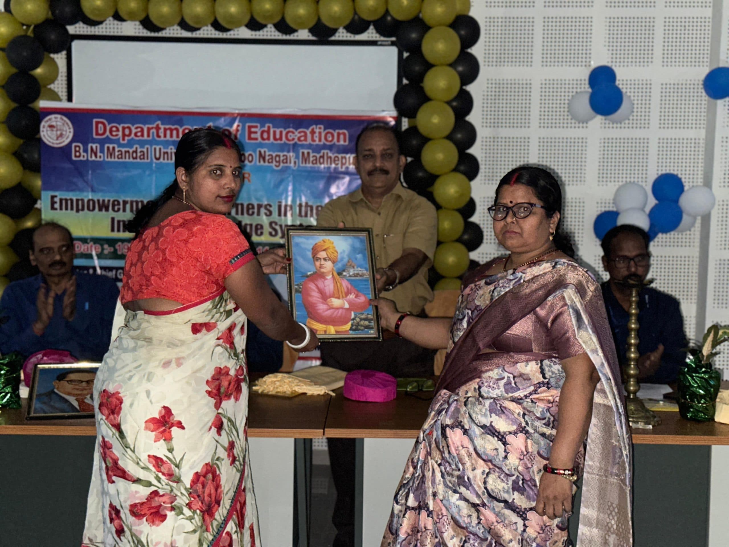 प्राचीन भारतीय शिक्षा व्यवस्था, ज्ञान आधारित होने के साथ हो कौशल आधारित : प्रो नरेश