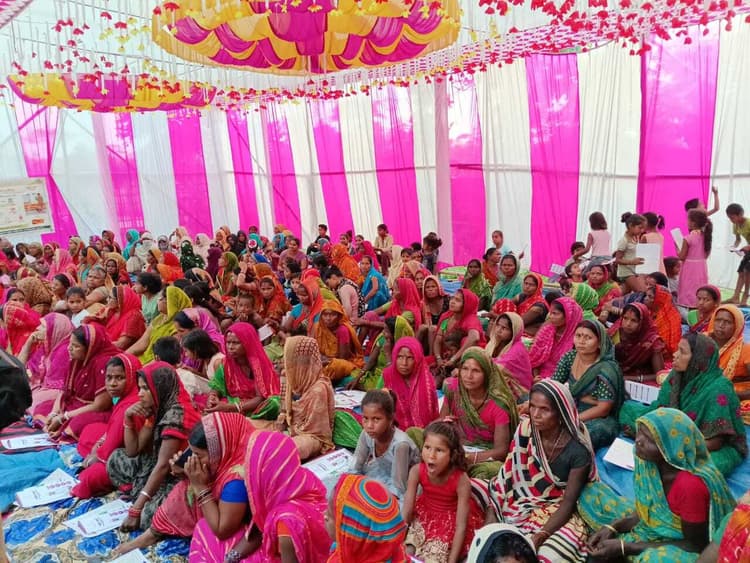 नल-जल के पानी की नहीं होती नियमित सप्लाई, होती है फिजूल बर्बादी