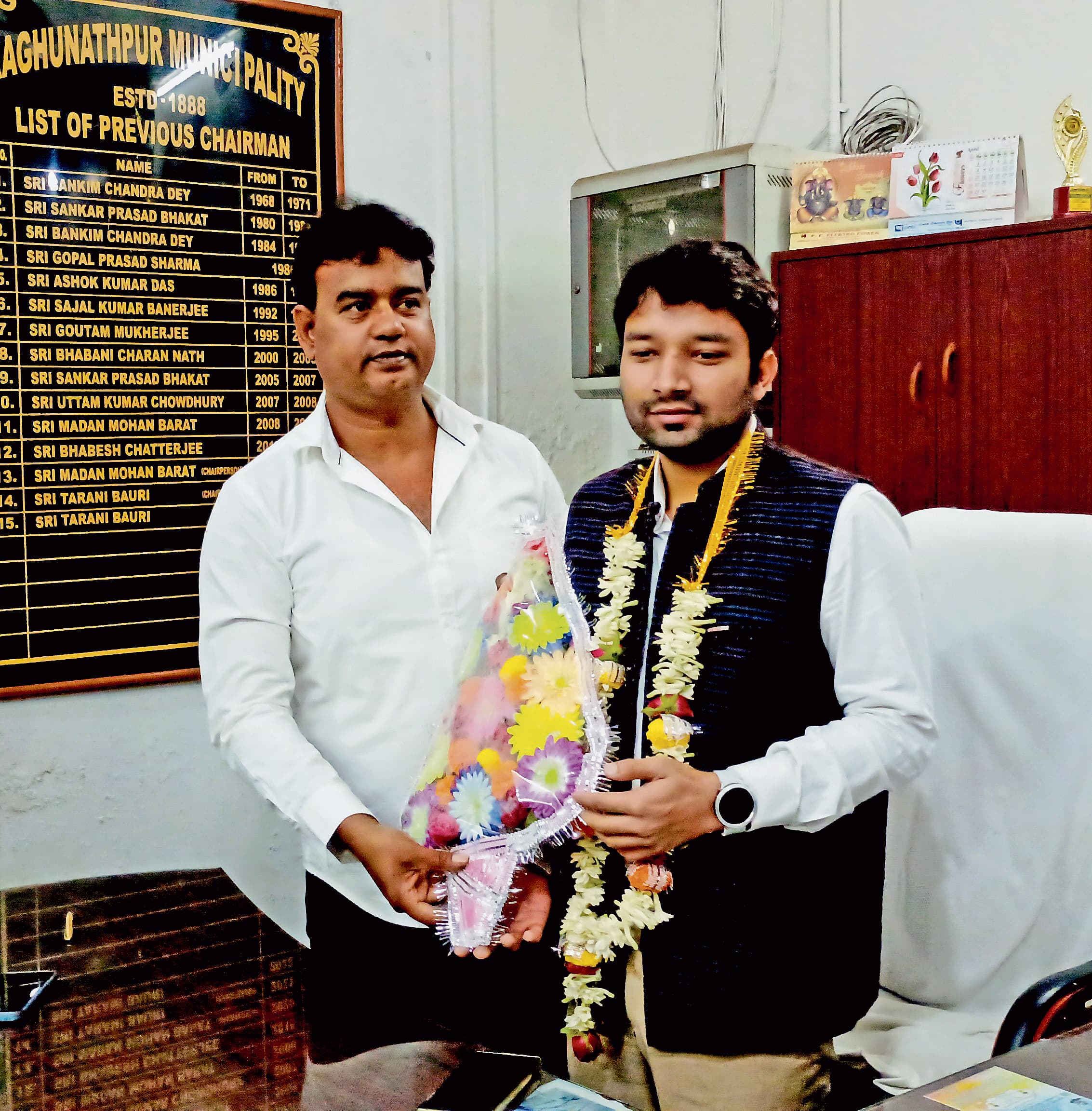 रघुनाथपुर नगरपालिका के प्रशासक बने विवेक पंकज