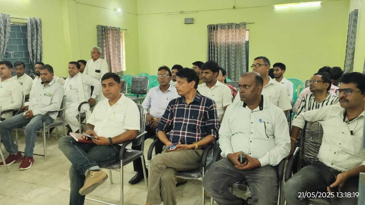 बीस सूत्री की पहली बैठक में नल जल दुरुस्त करने पर हुई चर्चा