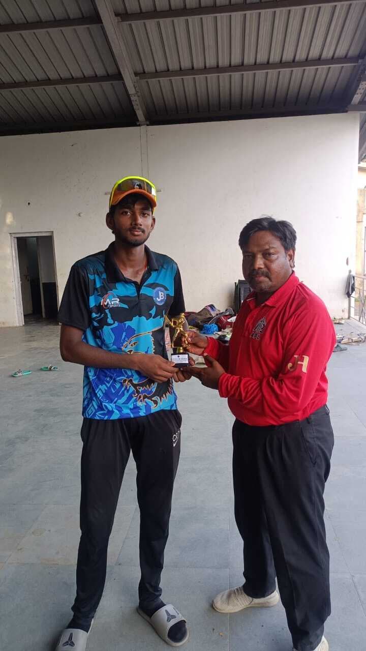 jsca b division t20 league : जमशेदपुर ब्लूज की टीम ने विकास सीसी को 16 रन से हराया