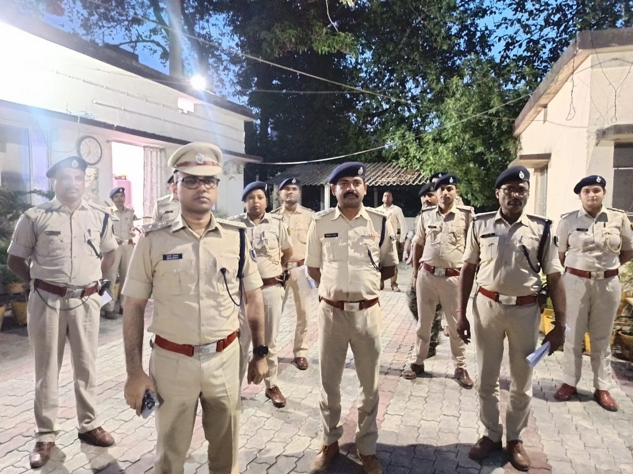 Motihari: लंबित कांडों का जल्द करे निष्पादन : एसपी