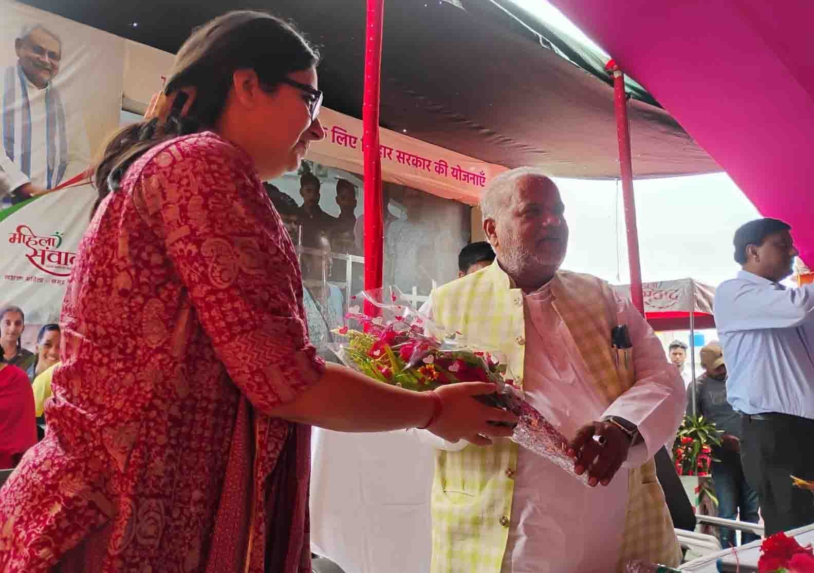 अब जीविका दीदियों का होगा अपना बैंक, सरकार ने दी मंजूरी : श्रवण कुमार