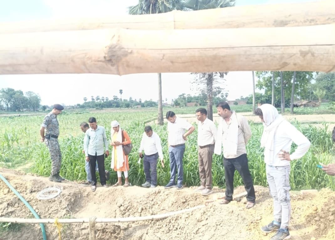 अग्रिम राशि लेने वाले आवास पूरा करें, वर्ना होगी कानूनी कार्रवाई: एसडीओ