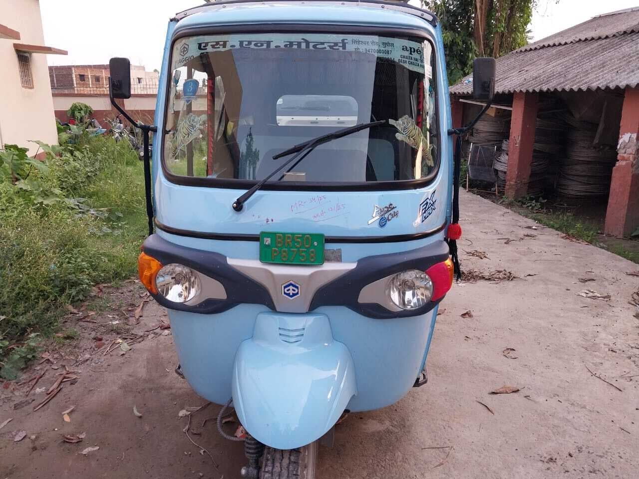 ऑटो से 142 बोतल विदेशी खराब बरामद, चालक फरार