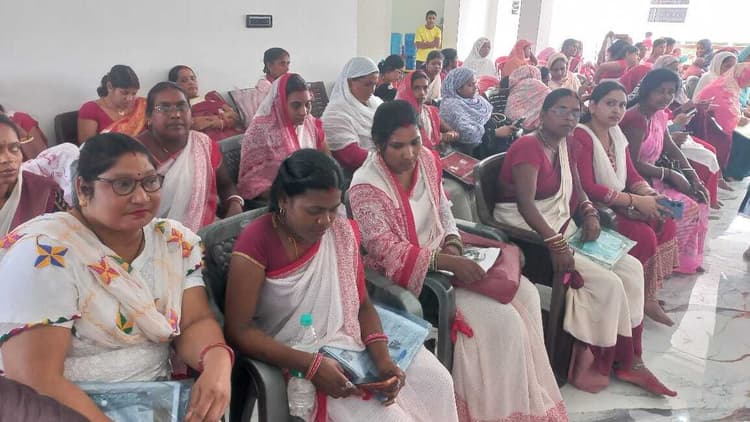 पढ़ाई व पोषण तीन दिवसीय सेविका का प्रशिक्षण संपन्न