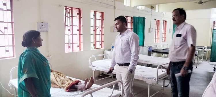 सभी स्वास्थ्य कर्मियों को यूनिफार्म में रहने का निर्देश