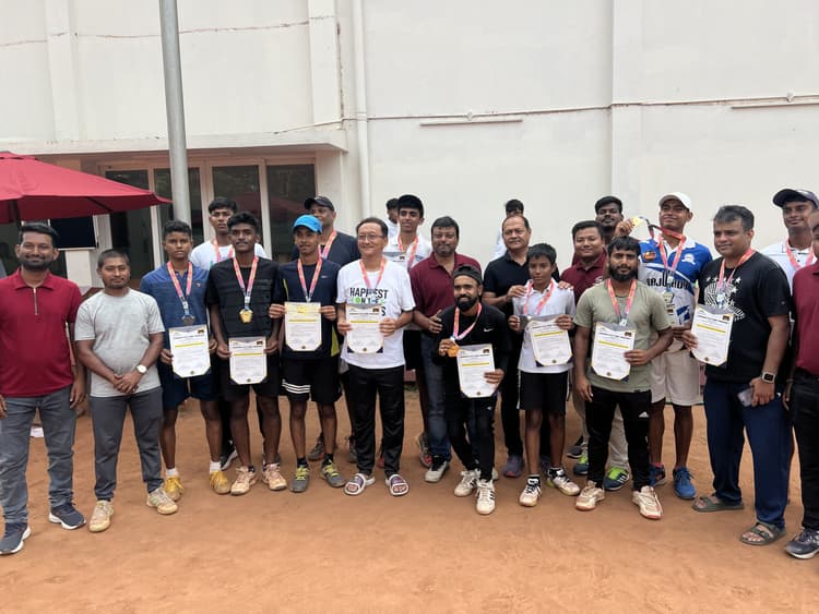 Tennis : साहिल, शिवांश, आरूष, स्नेहल बने चैंपियन