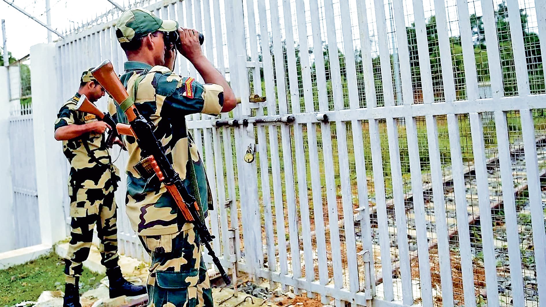 भारतीय सीमा में दिखे बांग्लादेशी ड्रोन