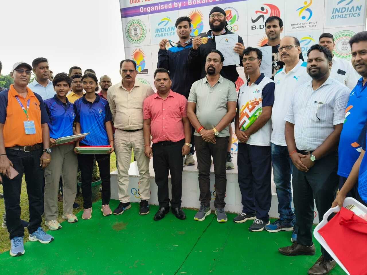 सीनियर एथलेटिक्स प्रतियोगिता में सरोज यादव ने जीता ब्रोंज मैडल